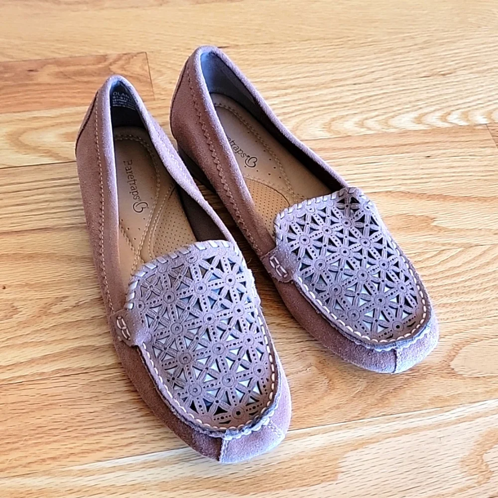 Baretraps Leather Slip On Loafers Slip Ons - Picture 1 of 8